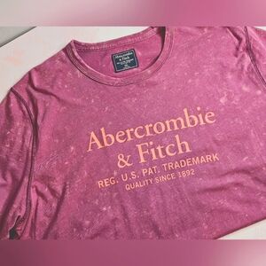 Abercrombie and Fitch. mens, 2xl very soft t-shirt. Like new!